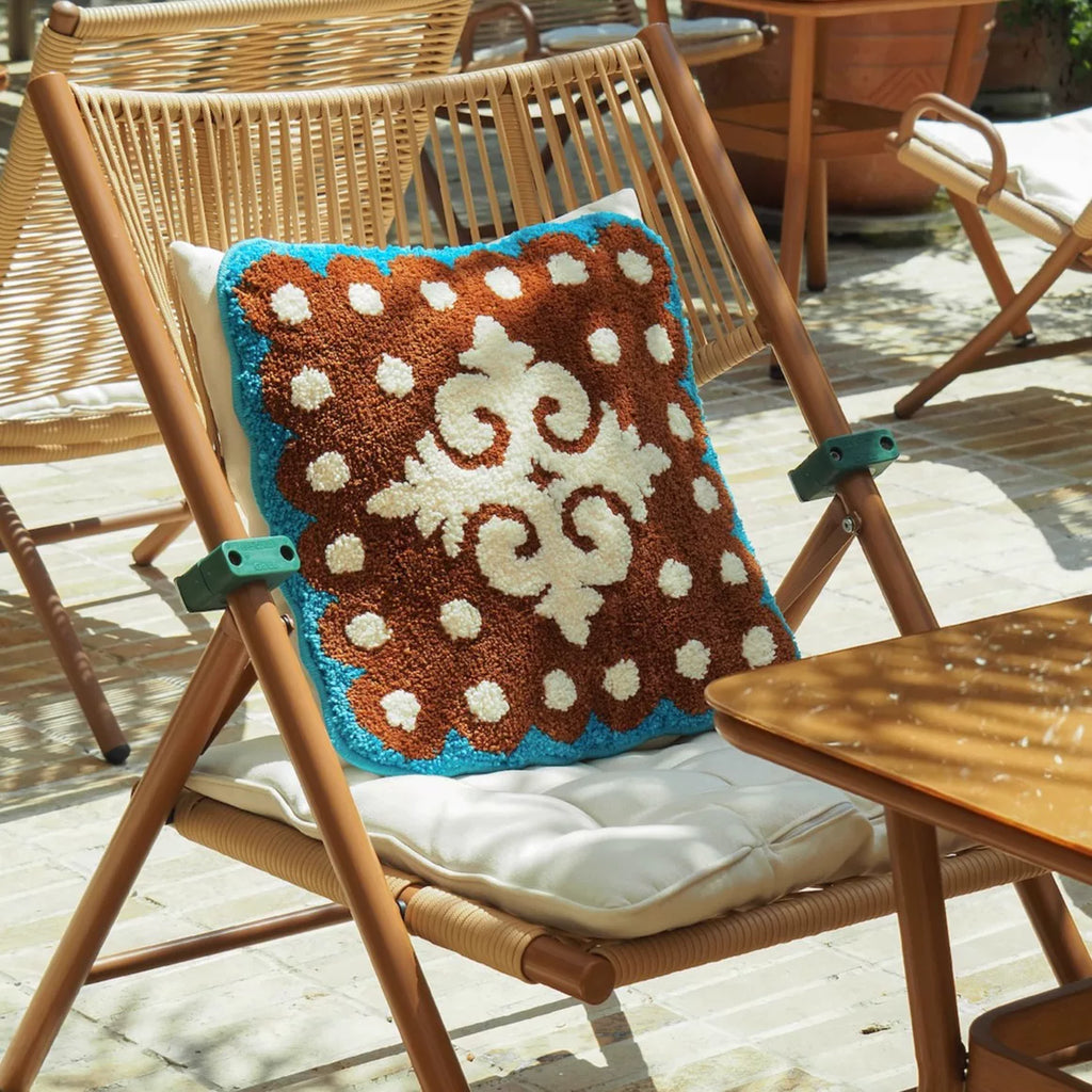 Tufted Seat Cushion
